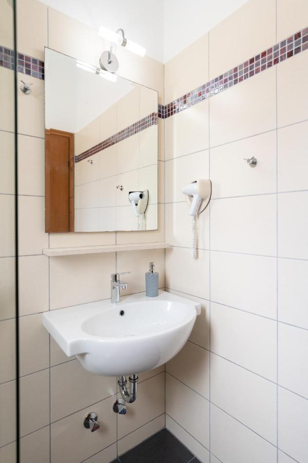 Nondas Apartments Ласси Экстерьер фото